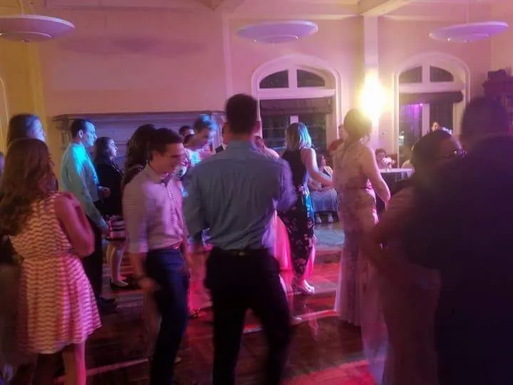 Music planning wedding service